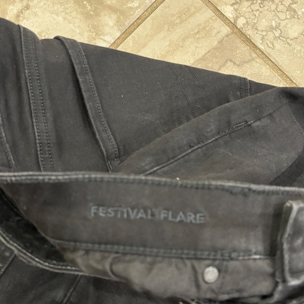 American Eagle Festival Flare Jeans Black High Rise Button Fly Womens 12 Regular - Picture 6 of 13